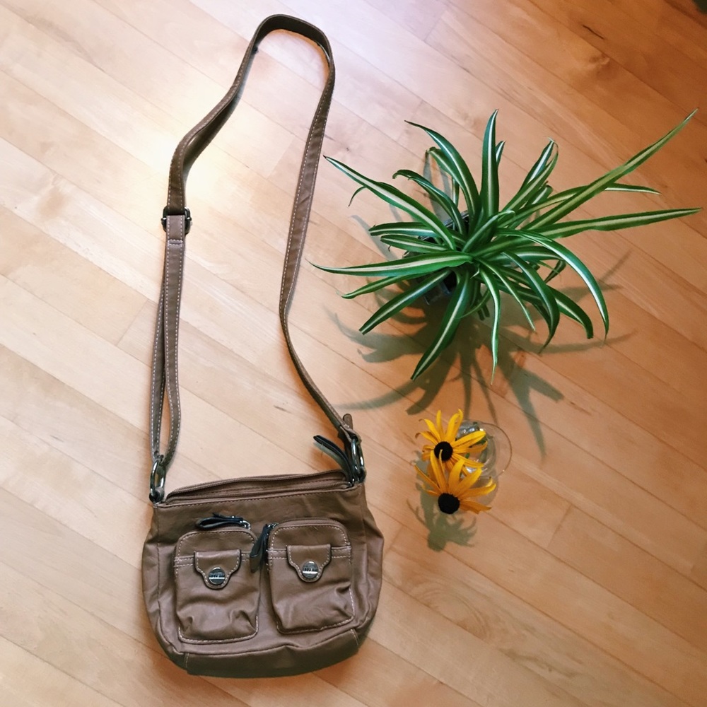 Crossbody purse